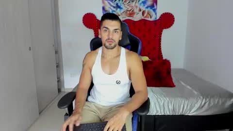 Snapshot of axelwinters_ chatting on 06/09/26, 12:17 Axel online show from 06/09/26, 12:17