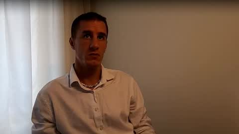 Axl online show from 09/29/25, 12:21