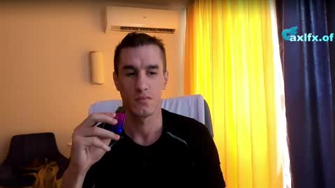 Axl online show from 04/09/26, 06:41