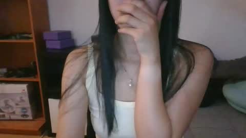 axue online show from 05/31/26, 07:26