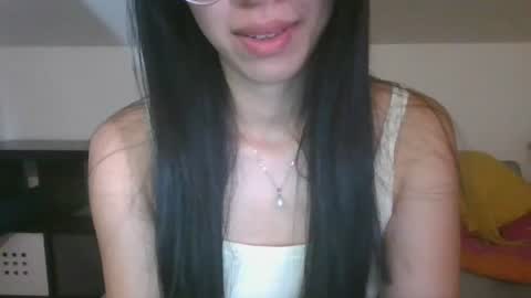 axue online show from 07/24/26, 10:41