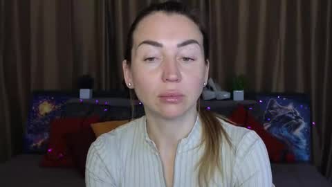 Jully online show from 02/19/25, 09:50