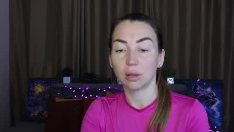 Jully online show from 02/28/25, 08:20