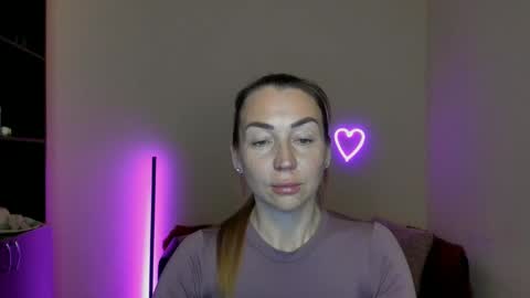 Jully online show from 03/05/25, 12:44