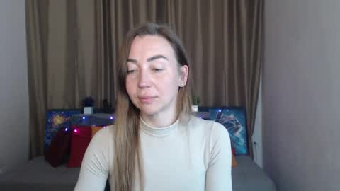 Jully online show from 03/10/25, 06:23