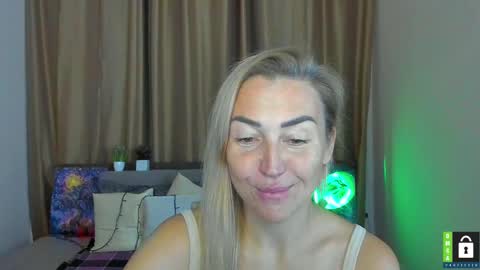 Jully online show from 11/08/25, 06:29