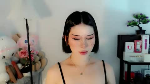 AYAHOSHILOVESYOU online show from 01/14/26, 02:17