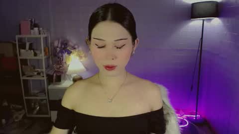 AYAHOSHILOVESYOU online show from 04/17/26, 02:36