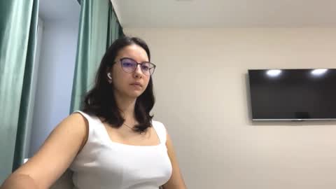 Snapshot of ayakoslotemaker chatting on 10/30/25, 05:31 Allison online show from 10/30/25, 05:31