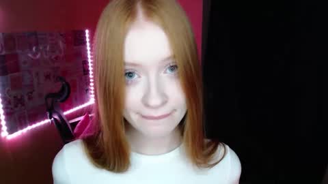 Snapshot of ayanagrrace chatting on 12/15/25, 07:51 Aya online show from 12/15/25, 07:51