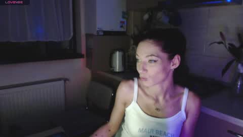 AyanaGrumpixx online show from 06/18/26, 12:00