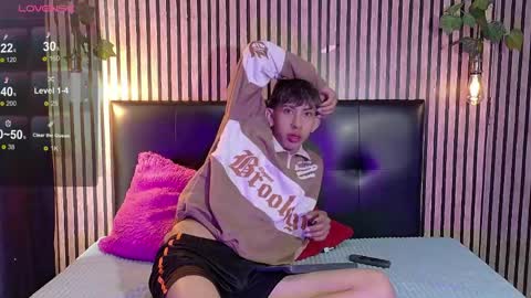 Ayano Aishi online show from 04/07/26, 12:49