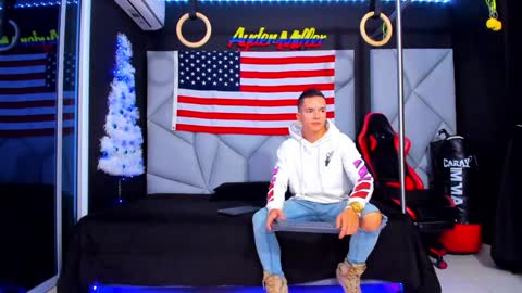 Ayden Miller online show from 12/31/24, 12:32