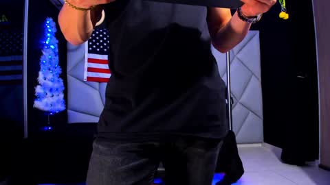 Ayden Miller online show from 12/31/24, 11:39