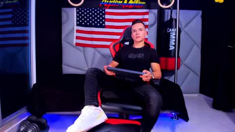 Ayden Miller online show from 01/10/25, 02:13