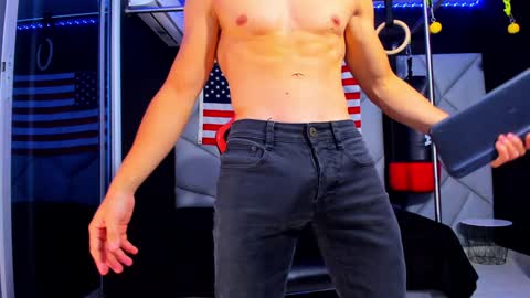 Ayden Miller online show from 01/14/25, 03:01