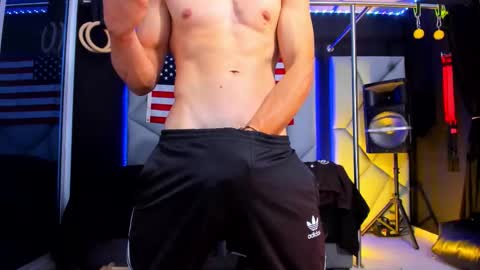 Ayden Miller online show from 03/25/26, 01:44