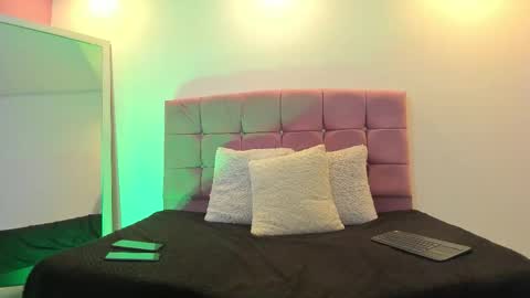 ayira_caramel online show from 02/27/26, 12:38