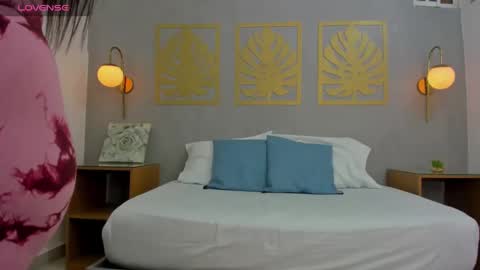 Alyda Jaramillo online show from 02/27/25, 06:20