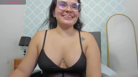 Alyda Jaramillo online show from 01/07/26, 07:16
