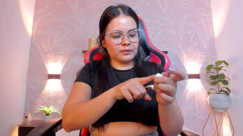 Alyda Jaramillo online show from 02/26/26, 07:35