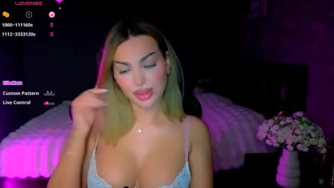  Ayla Demir  online show from 03/13/26, 09:43