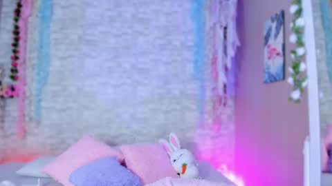 Ayla online show from 05/17/26, 05:49