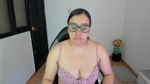 Snapshot of aylaislem chatting on 02/10/25, 02:30 SandyMODELINDEPENDIENT online show from 02/10/25, 02:30