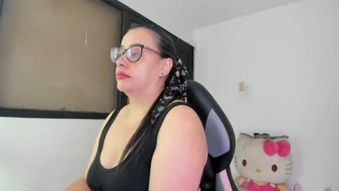 Snapshot of aylaislem chatting on 02/26/25, 12:03 SandyMODELINDEPENDIENT online show from 02/26/25, 12:03