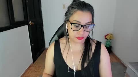 Snapshot of aylaislem chatting on 03/04/25, 04:38 SandyMODELINDEPENDIENT online show from 03/04/25, 04:38