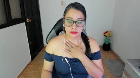 Snapshot of aylaislem chatting on 03/05/25, 02:03 SandyMODELINDEPENDIENT online show from 03/05/25, 02:03