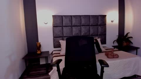 Ayleen online show from 02/01/25, 03:28