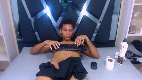 Aylen  online show from 02/14/25, 12:51