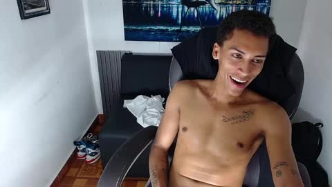 Aylen  online show from 03/03/25, 08:16