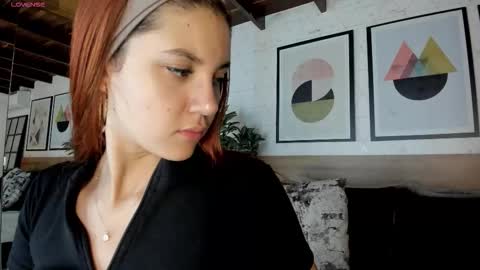 Aylin Millerxs online show from 10/12/25, 12:59