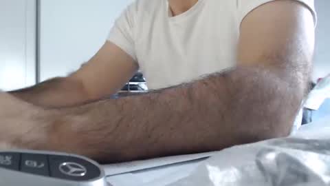 Snapshot of aylinniyerim chatting on 10/05/25, 02:59 aylinniyerim online show from 10/05/25, 02:59