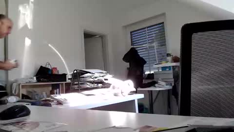 Snapshot of aylinniyerim chatting on 02/25/26, 09:19 aylinniyerim online show from 02/25/26, 09:19