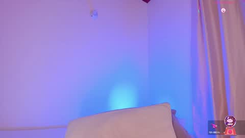 Aylin  online show from 02/05/25, 07:50