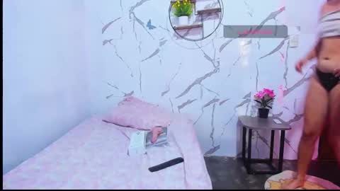 Aymy online show from 01/05/26, 08:23