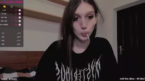 AYNEK        fansly  online show from 12/15/24, 01:43