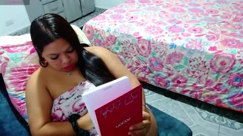 aynara_kiss online show from 04/09/26, 07:25