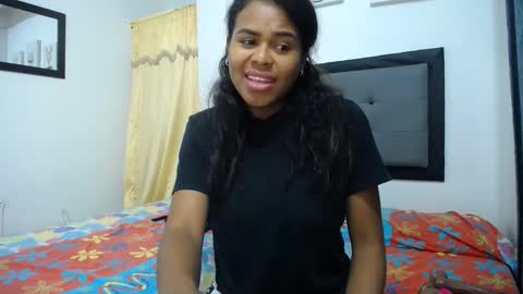 Snapshot of aynaraross1 chatting on 03/02/25, 05:12 aynaraross1 online show from 03/02/25, 05:12