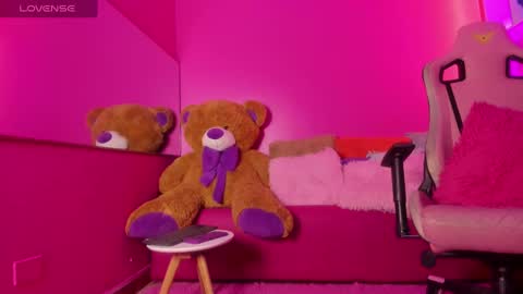 Snapshot of ayrix_angels chatting on 11/11/25, 07:25 ayrix angels online show from 11/11/25, 07:25