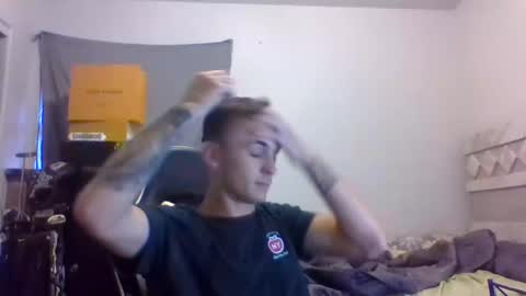 az2312752908 online show from 04/12/26, 12:15