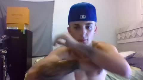 az2312752908 online show from 04/15/26, 01:01