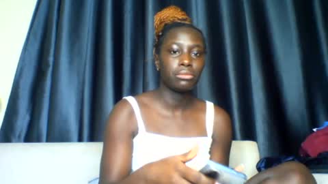 azaelia_iris online show from 07/25/26, 08:01
