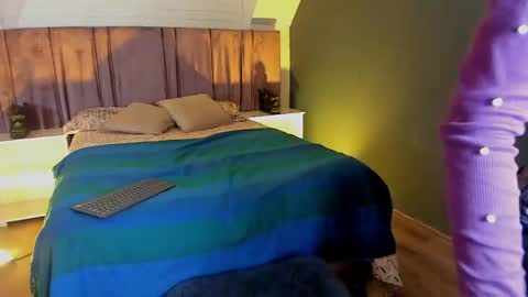 Azahara online show from 04/15/26, 11:38