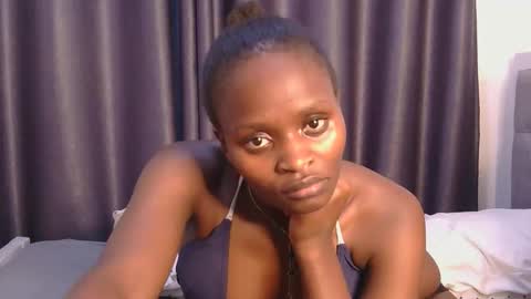 Azalea online show from 12/20/25, 06:59