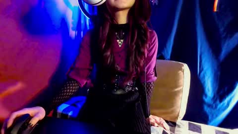 Snapshot of azazelgains chatting on 01/18/25, 02:14 Azazel online show from 01/18/25, 02:14