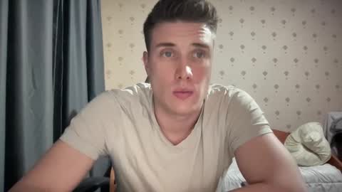 Snapshot of azazelmax chatting on 01/17/25, 04:04 azazelmax online show from 01/17/25, 04:04